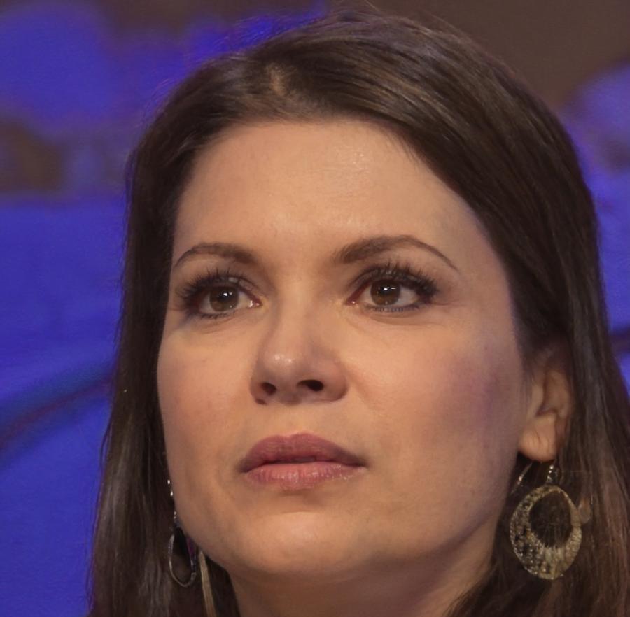 Professional headshot of investment planning instructor