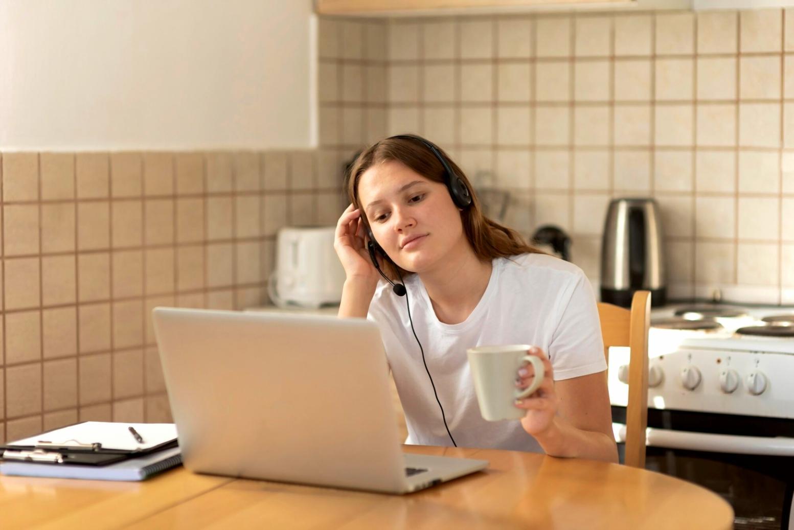 Personal financial analysis and budget tracking methods